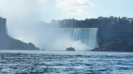 The beautiful Niagara waterfall landscape in autumn