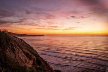 Obraz premium sunset over the ocean at la jolla