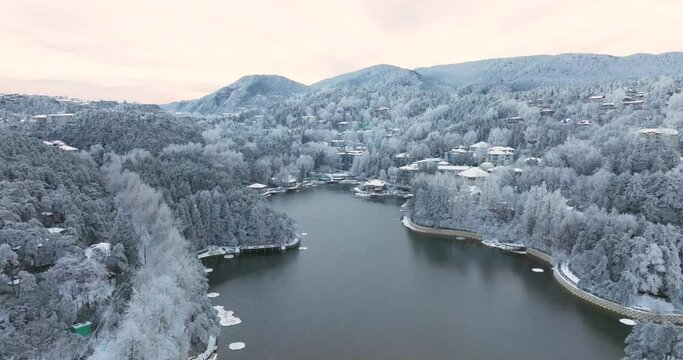 Winter snow scene in Lushan/Mountain Lu National Park Scenic Area, Jiujiang, Jiangxi, China