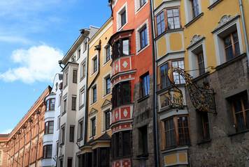 Fototapeta premium View of the characteristic buildings of Innsbruck