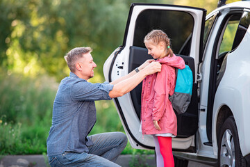 Dad Drove His Little Daughter To School In His Car
