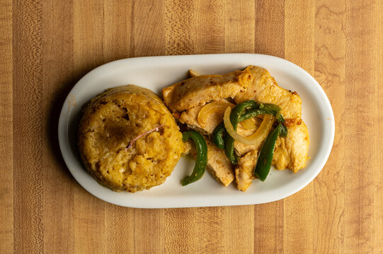 Mashed plantains with grilled chicken