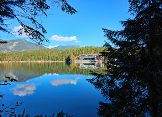 Wonderful views of the Eibsee in the middle of the Alps near the Zugspitze