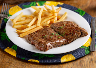 Filet with French fries