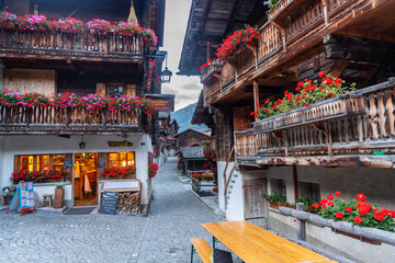 Swiss Village - 696614431