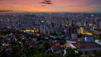 Fototapeta na wymiar Partial view Sunset in the city of Belo Horizonte