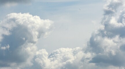 photo of a cloudy sky during the day