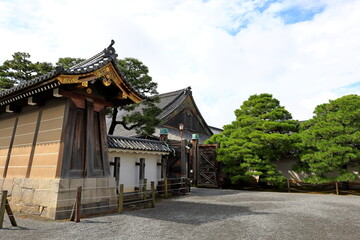 Fototapeta premium Nijo Castle with gardens, a home for the shogun Ieyasu in Nijojocho, Nakagyo Ward, Kyoto, Japan