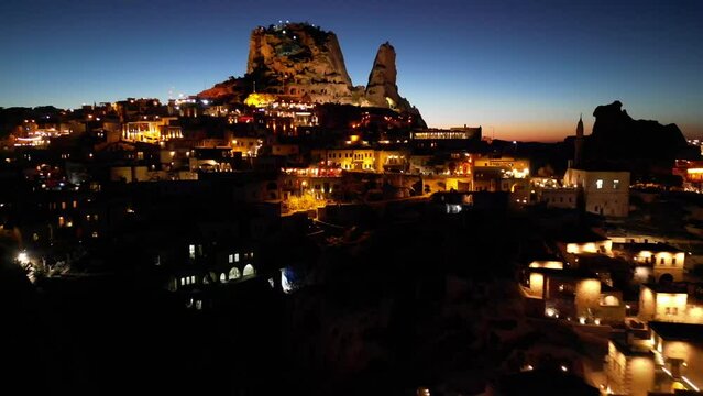 U&ccedil;hisar is a town in the Nevşehir District, Nevşehir Province in Cappadocia, Turkey. Its population is 3,555. It is 7 kilometres east of Nevşehir, 12 kilometres west of &Uuml;rg&uuml;p.