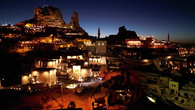 U&ccedil;hisar is a town in the Nevşehir District, Nevşehir Province in Cappadocia, Turkey. Its population is 3,555. It is 7 kilometres east of Nevşehir, 12 kilometres west of &Uuml;rg&uuml;p.