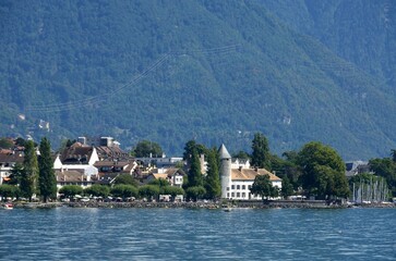 Fototapeta na wymiar Vevey a orillas del Lago Leman, cantón de Vaud, Suiza