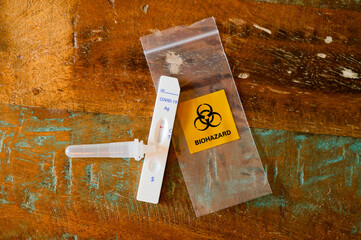 Test kit for detecting a corona infection with a negative test result.