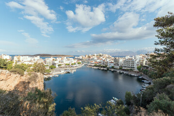 Obraz premium View of Agios Nikolaos city and Voulismeni lake. Crete.