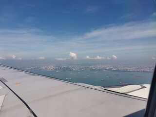 Fototapeta na wymiar singapore marina bay from plane