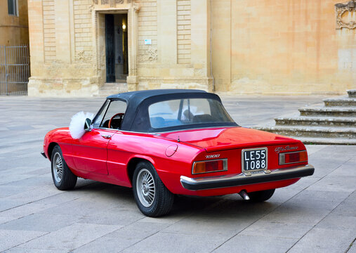 vintage alfa Romeo spider duetto wedding car September 23 2023 Lecce Italy	
