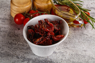 Homemade dry tomatoes with oil