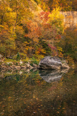 Colorful autumn color at the Buffalo River in Arkansas