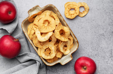 Dried apple chips
