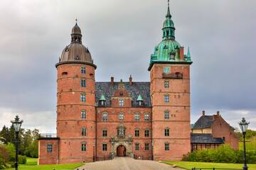 Obraz premium Denmark Vallo Castle view on a sunny spring day