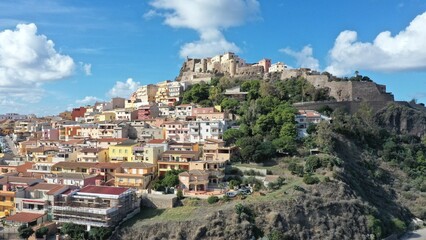 survol de la Sardaigne en Italie vers Castelsardo	