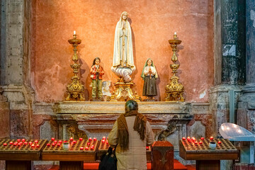 religious figures of saints of the catholic church, our lady of Fatima, santo Francisco Marto, santa Jacinta Marto, whith prayer.lisbon - obrazy, fototapety, plakaty