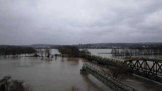  Ruhrhochwasser durch Sturmtief Zoltan im Dezember 2023 bei Schwerte, Ruhrgebiet, NRW