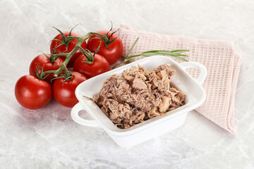 Canned tuna fish for salad
