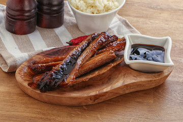 Roasted eel in unagi sause