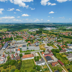 Mertingen im Landkreis Donau-Ries von oben, Blick über den Ort nach Norden Richtung Donauwörth