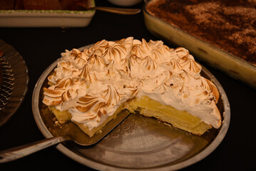 Lemon pie