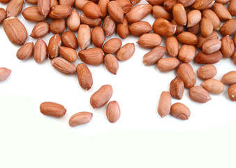 Obraz premium Dried peanuts in closeup on white