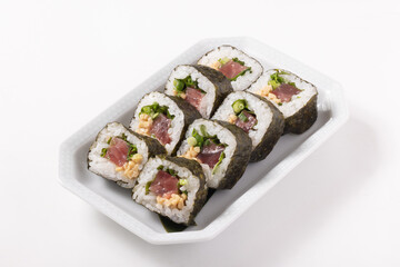 （めばち鮪）鉄火納豆中巻き