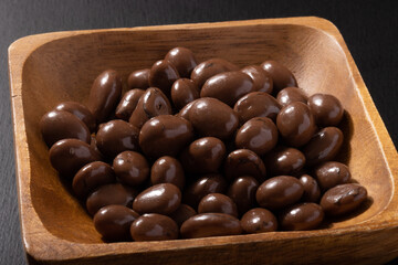 レーズンチョコ