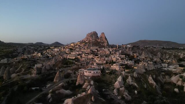 U&ccedil;hisar is a town in the Nevşehir District, Nevşehir Province in Cappadocia, Turkey. Its population is 3,555. It is 7 kilometres east of Nevşehir, 12 kilometres west of &Uuml;rg&uuml;p.