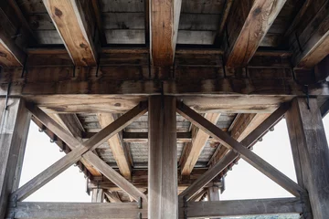 Papier Peint photo Le pont Kintai 錦帯橋 五連アーチの木造橋 山口県岩国市