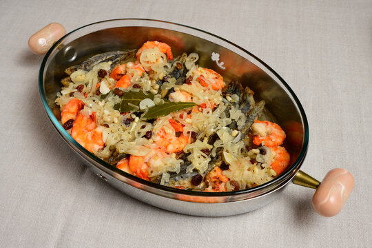 Sarde e Gamberi in Saor, Venetian Marinated Shrimps or Prawns and Sardines with Onions, Raisins, Pine Nuts, Spices and Sweet and Sour Marinade
