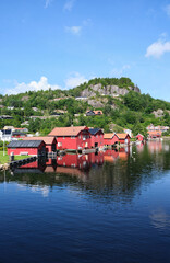 Fototapeta na wymiar Red houses in norway