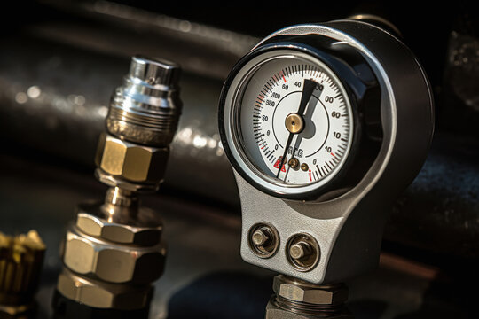 pressure gauge and air filter regulator on Air Pump