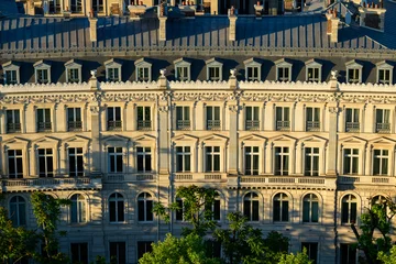 Fototapeten Haussmann buildings , in Europe, in France, in ile de France, in Paris, in summer, on a sunny day. © Florent