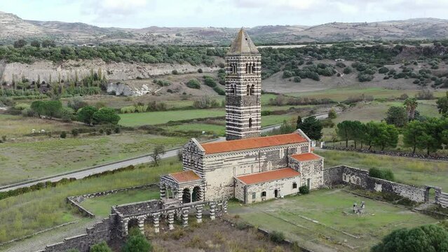 Basilique de Saccargia en Sardaigne, Italie