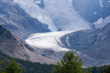 Blick zum Gepatschferner im Herbst in den Ötztaler Alpen	
