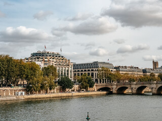 Fototapeta na wymiar Architecture in Paris center. Beautiful Parisian houses