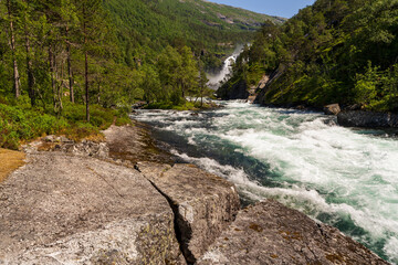Husedalen, a valley on the western part of Hardangervidda and includes the lower part of the Kinsos valley, Ullensvang municipality, Vestland county. Kinso Riverr