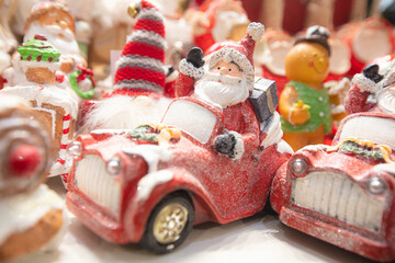 Chrismas decor figurines