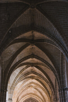 Gothic arches in Bayonne cathedral