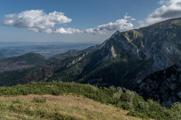 Fototapeta na wymiar Widok z gór Tatrzańskiego Parku Narodowego