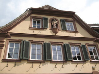 Heiligenfigur im Weindorf Sankt Martin in der Pfalz