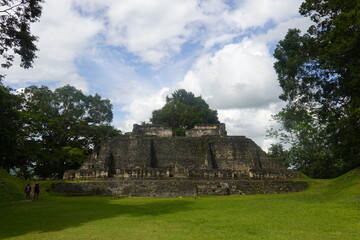 Fototapeta na wymiar Belize - Xunantunich Mayan Ruins