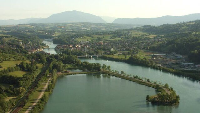 vue a&eacute;rienne de seyssel