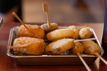 揚げたての美味しい串揚げ